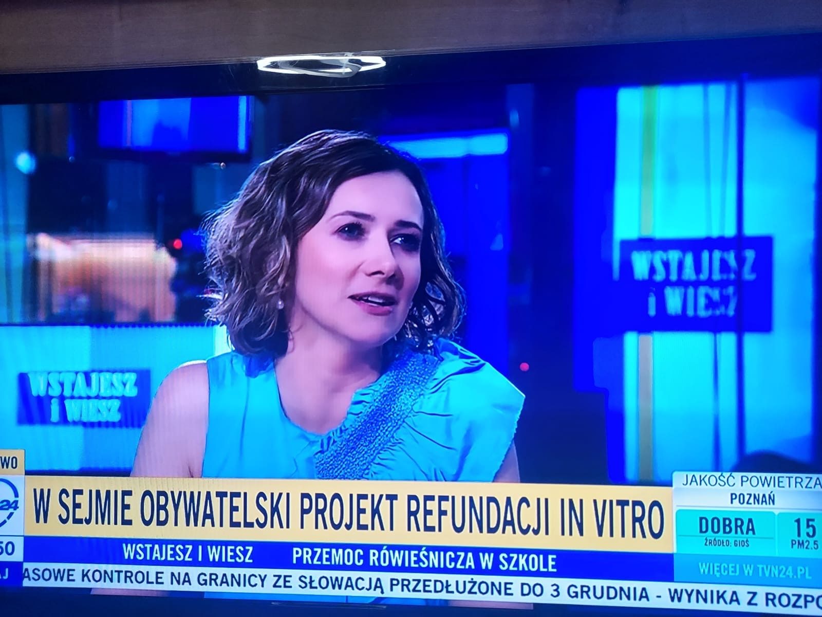 Dr Joanna Banaś jako ekspertka w TVN24 Wstajesz i Wiesz
